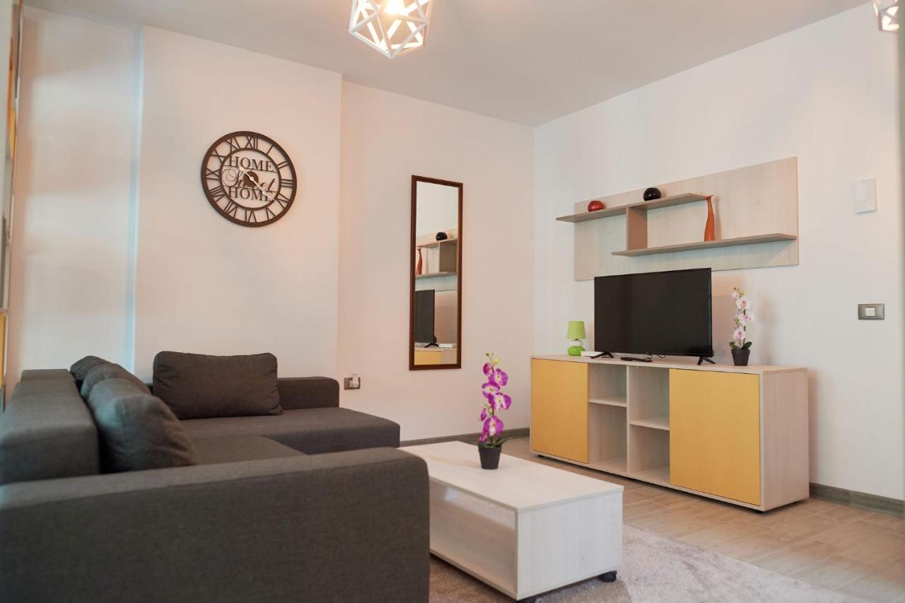 Fanta Sea Apartament Spa N Pool Beach Resort นาโวดาริ ภายนอก รูปภาพ